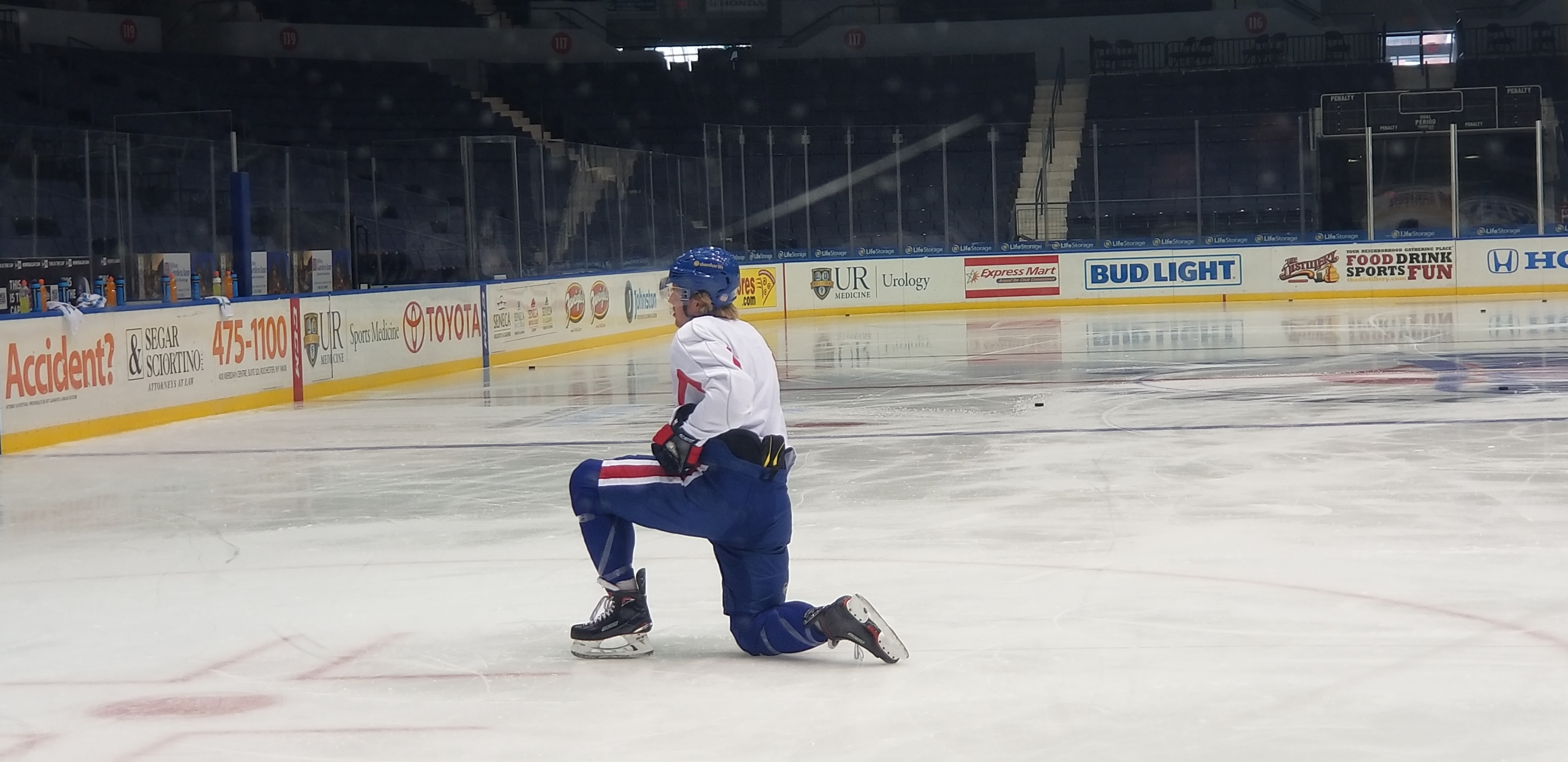 Alexander Nylander Returns to the Ice