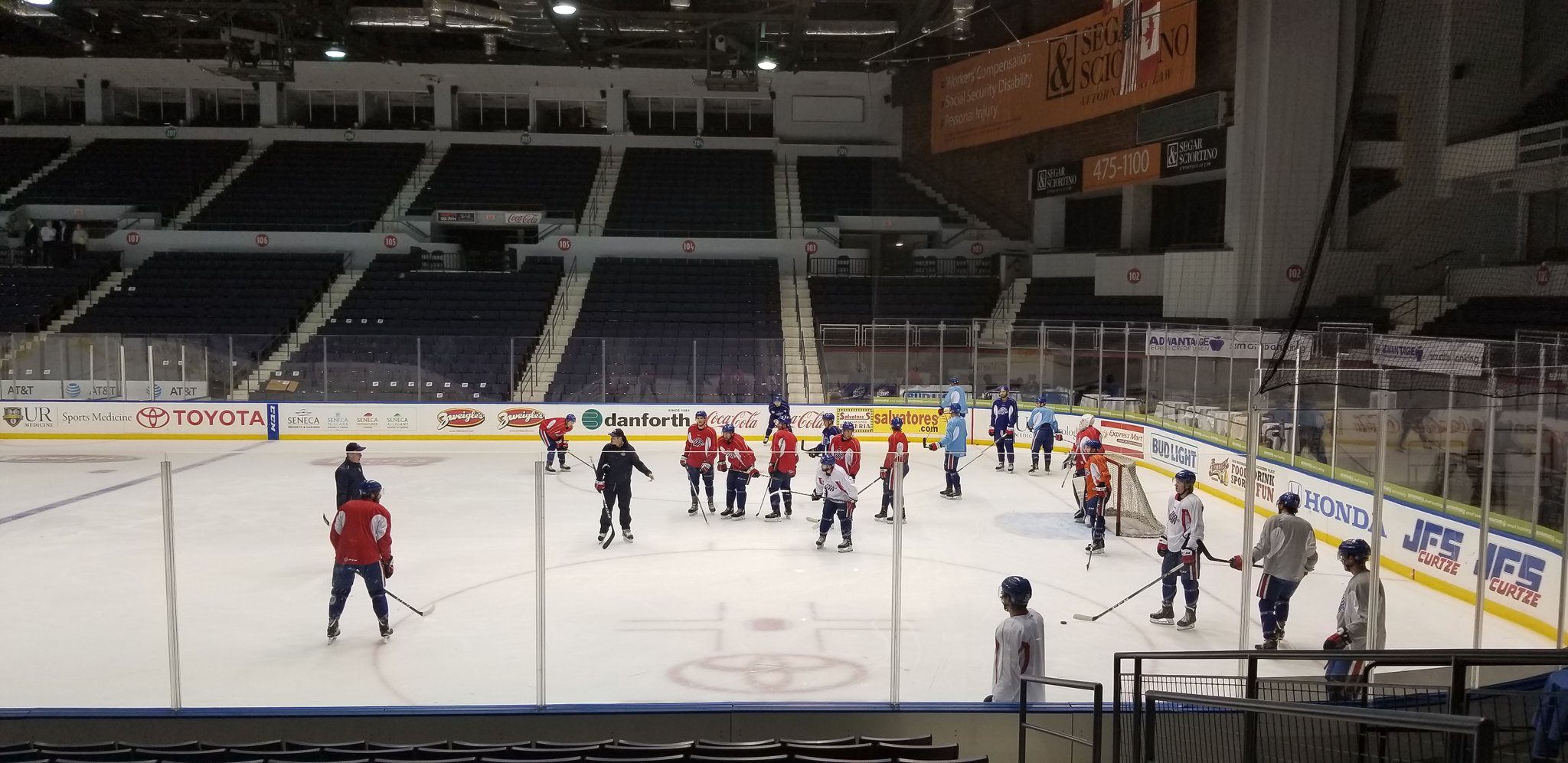 Amerks Focusing on Playing a Team Game