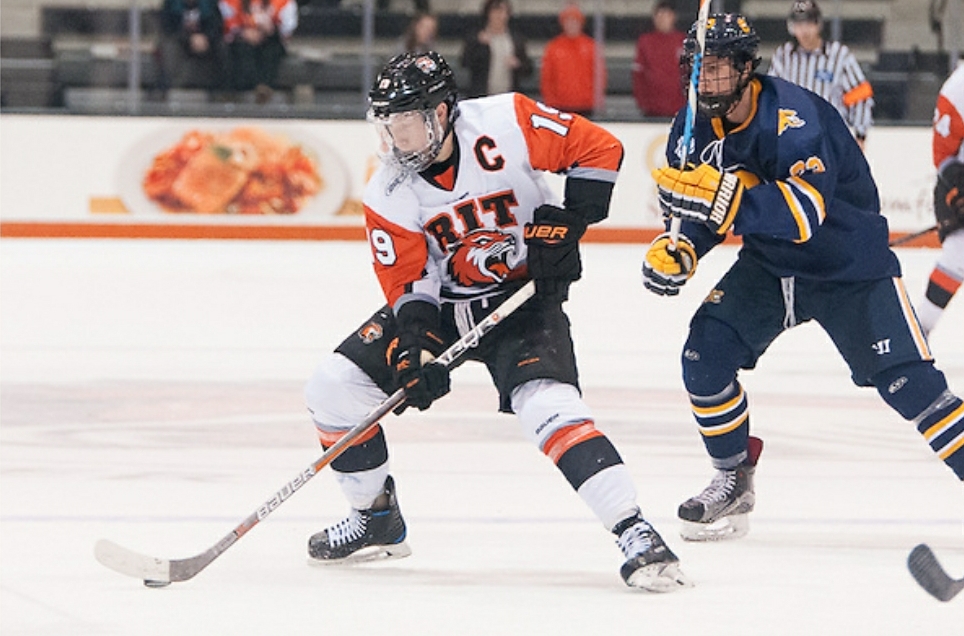 Amerks Sign Myles Powell from RIT